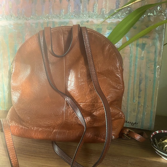 Margot leather backpack - Picture 3 of 9